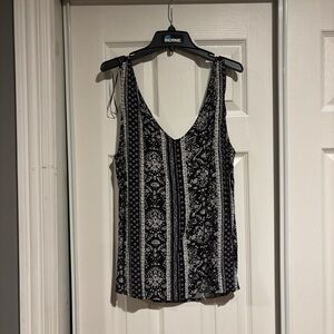 SO Black & White Striped Floral V-Neck Camisole